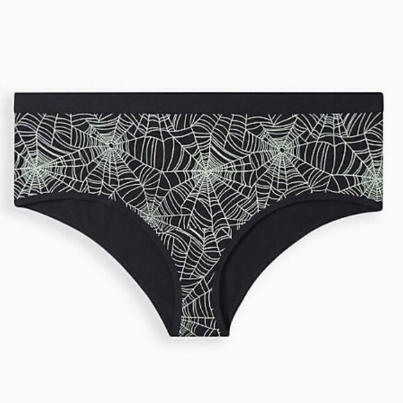 Torrid Womens NWT Distressed Spiderweb Black Cotton Mid-Rise Cheeky Panty Sz 3X - Picture 1 of 7
